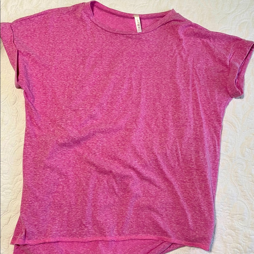 XL Tee